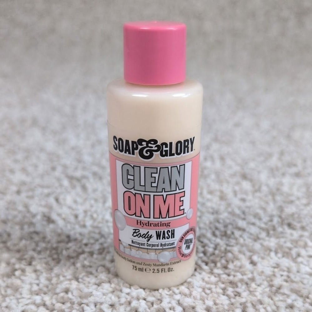 Soap & Glory Clean On Me Hydrating Body Wash Travel Size 2.5 fl oz‎